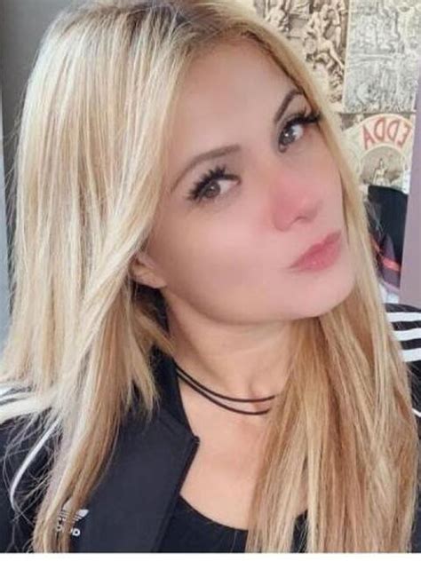 bakeca incontri spezia|Escort La Spezia, Annunci Donna Cerca Uomo